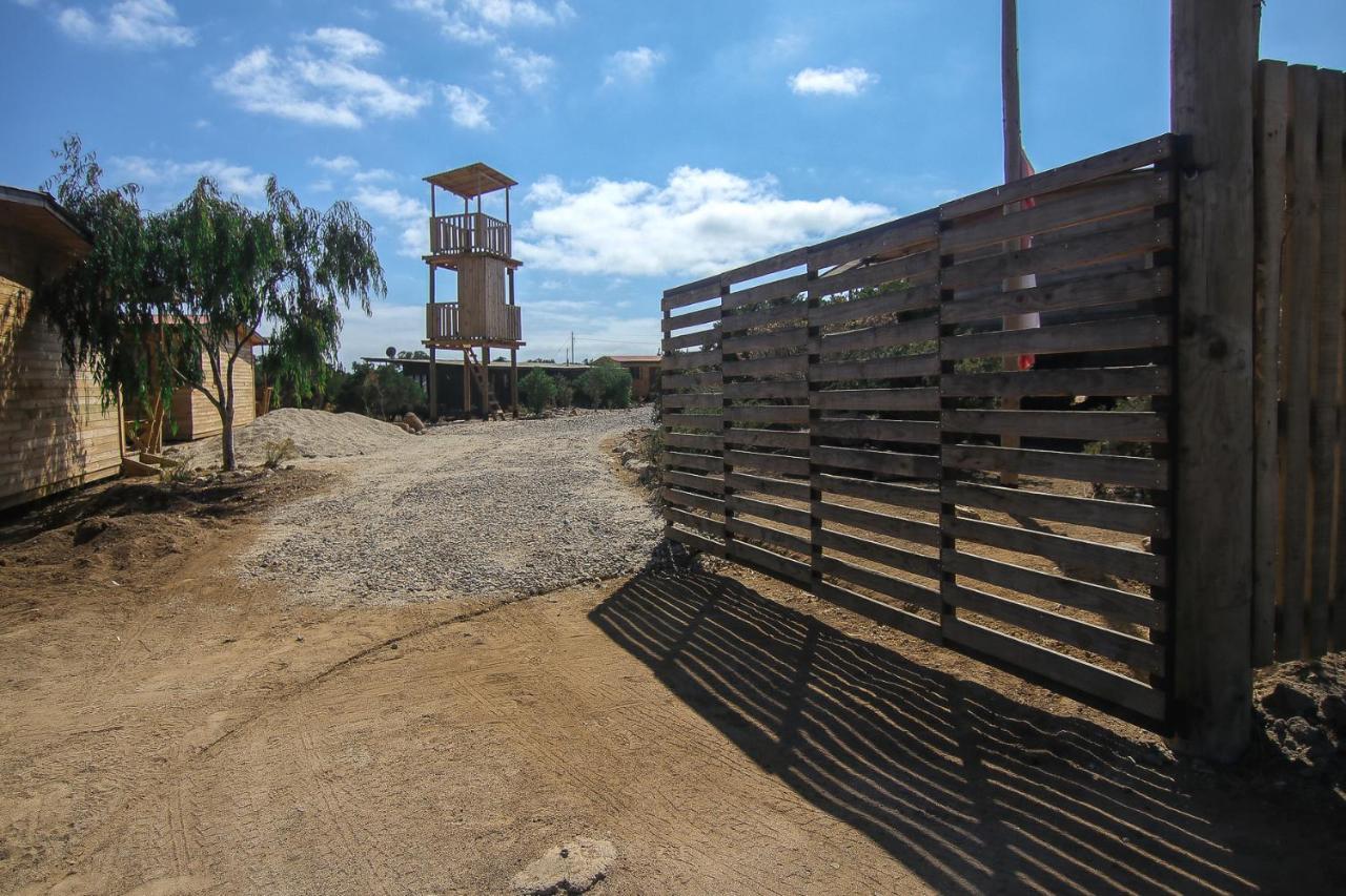 Ocho Aguilas Eco Lodge Guanaqueros Exterior photo